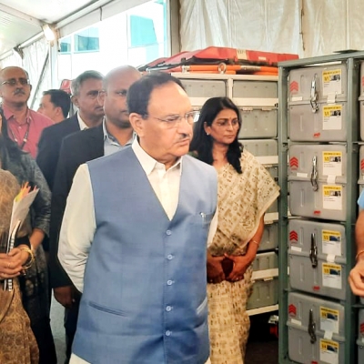 Shri J.P.Nadda, Hon'ble Union Minister of Health and Family Welfare, inspecting the BHISHM Cube units during the 100 Days Celebration of ‘Modi 3.0’ on 21 September 2024